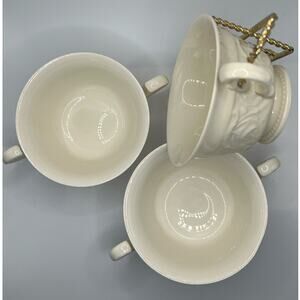 Wedgwood PATRICIAN Vintage Consommé/Soup Coffee/Tea 4" Diameter Set of 3  Ivory
